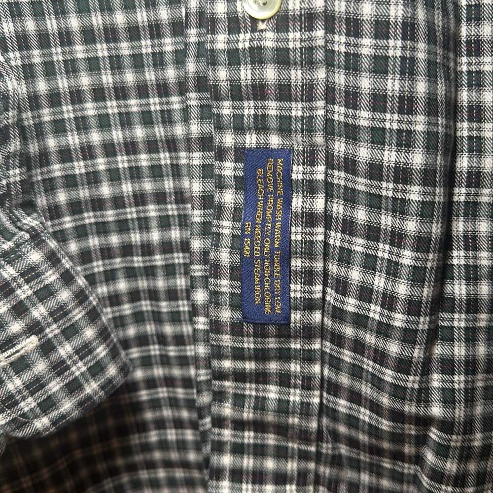 Tommy Hilfiger vintage button down for men‎ Size XL - Picture 6 of 15